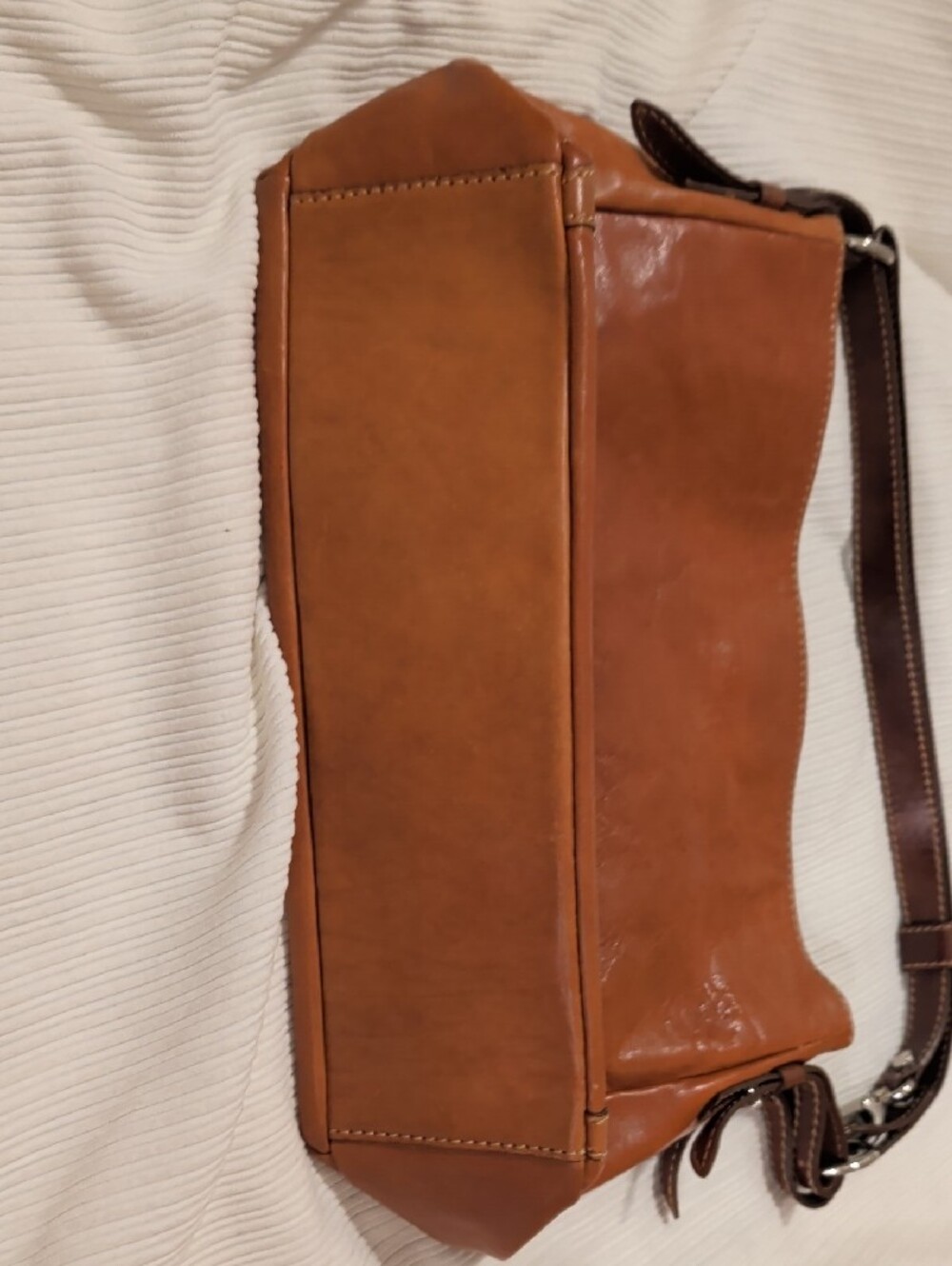 Conte Di Cavour Leather Shoulder Bag in Cognac Orangey Brown - Picture 7 of 15